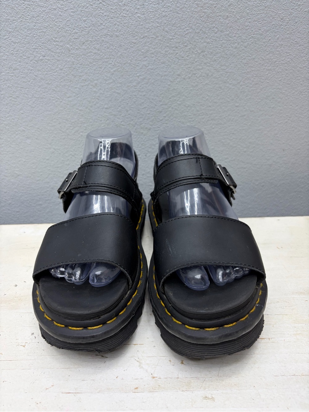Dr. Martens Black Leather Voss Strap Sandals Size 7 - Picture 4 of 8